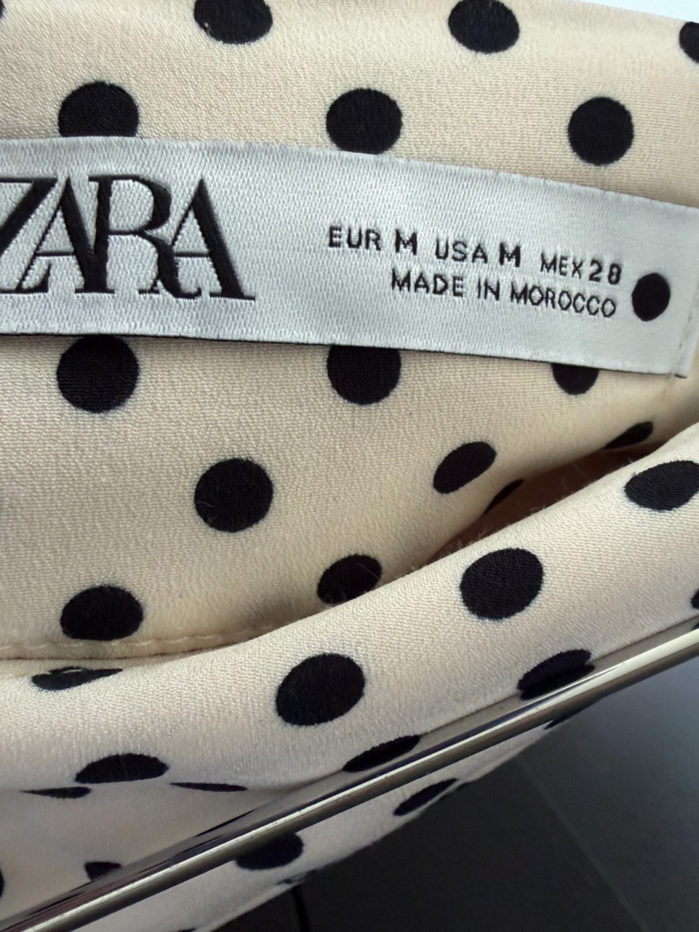 Zara Cream and Black Polka Dot Ruched Ruffle Mini Skirt | M - Picture 8 of 9